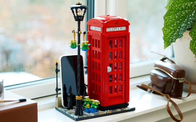 LEGO 1460 Piece Red London Telephone Box Set
