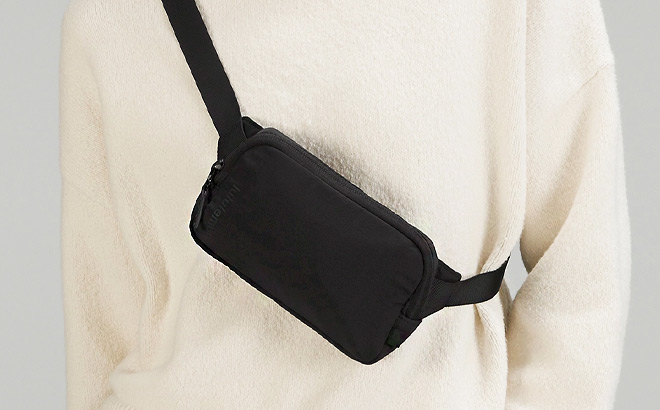Lululemon Mini Belt Bag