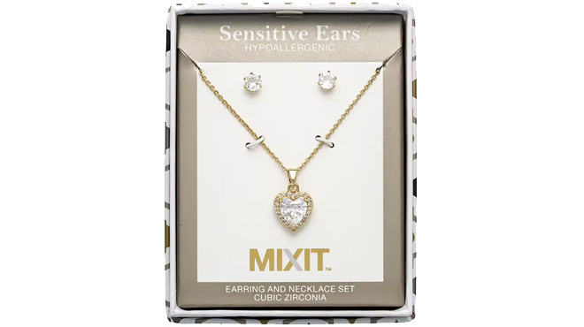 Necklace Stud Earrings 2 pc Heart Jewelry Set