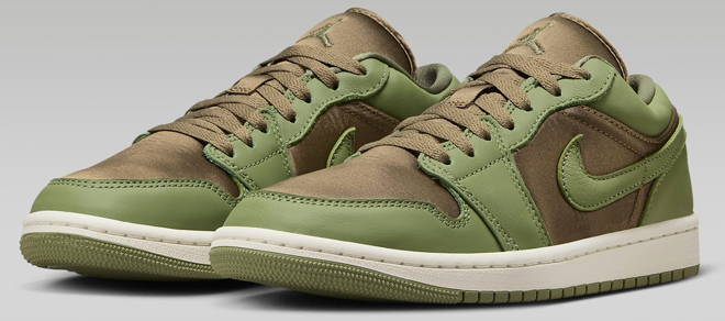 Nike Air Jordan 1 Low SE Womens Shoes Nike Air Jordan 1 Low SE Womens Shoes 1
