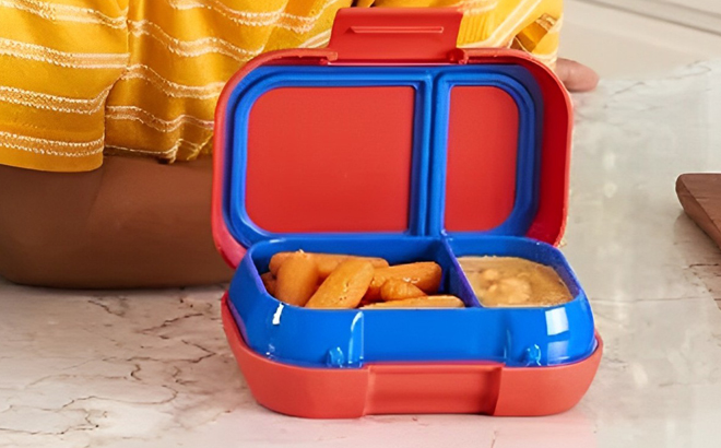 Red Blue Color of Bentgo Kids Snack Container