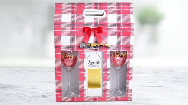 Red Plaid Wine Tote Gift Set