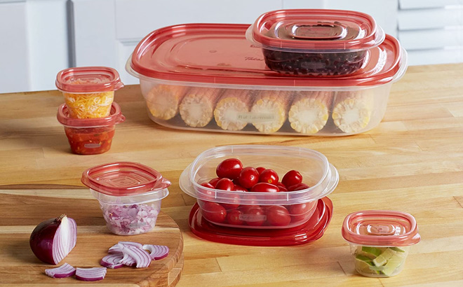 Rubbermaid 20 Piece Food Storage Set in Use