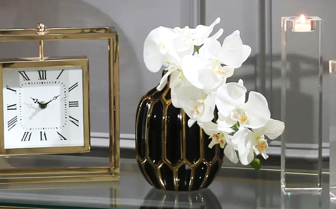Sagebrook Home Ceramic Vase with Flower