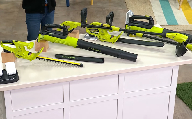 Sun Joe 24 Volt 3 Tool Garden Combo Kit Sun Joe 24 Volt 3 Tool Garden Combo Kit