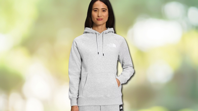 The North Face Box NSE Womens Pullover Hoodie