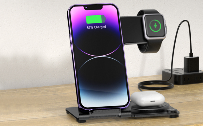 3 in 1 Apple Charging Station Black