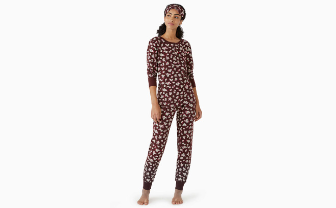 A Person is Wearing Kate Spade Outlet Henley Holiday Pajama Set