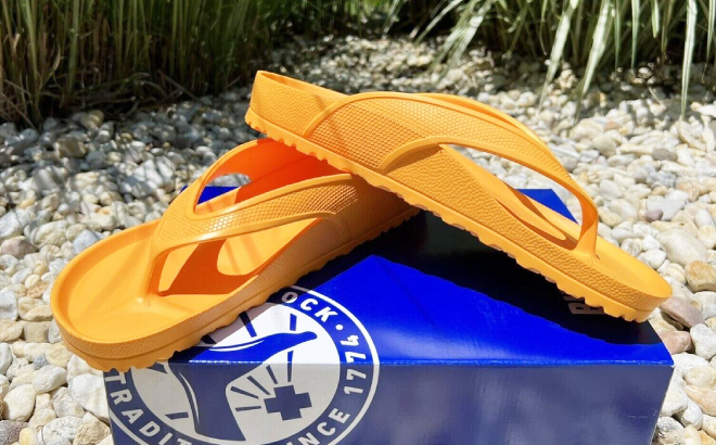 Birkenstock Womens Honolulu EVA Sandals in Zinnia Color