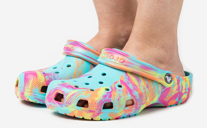 Crocs Classic Marbled Clogs