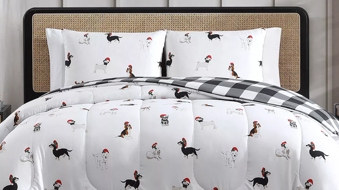 Holiday Dogs 3 Piece Comforter Set