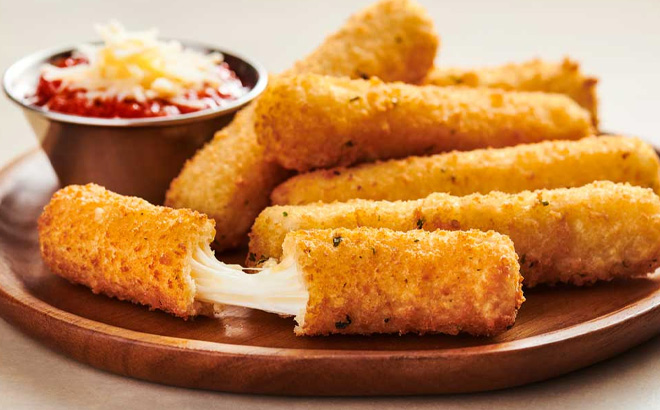 Hooters Cheese Sticks