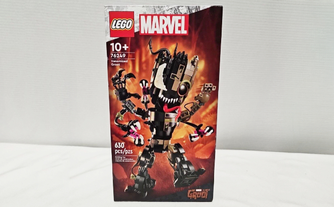 LEGO Marvel Venomized Groot Set