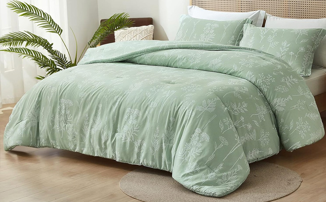 MapleStone King Comforter Set MapleStone King Comforter Set
