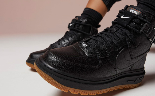 Nike Womens Nike Air Force 1 Boots in Black
