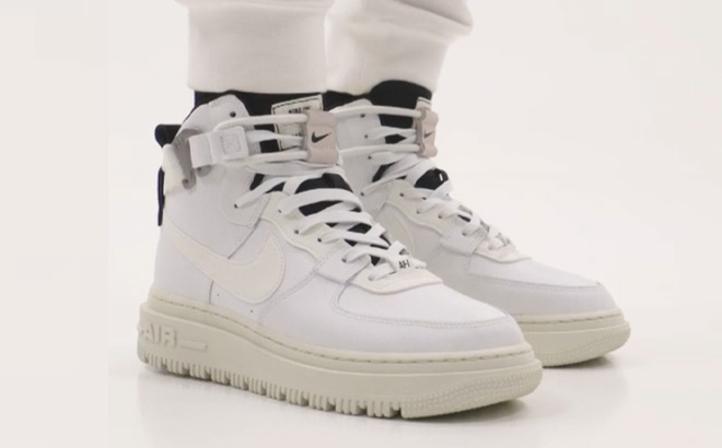 Nike Womens Nike Air Force 1 Boots in White