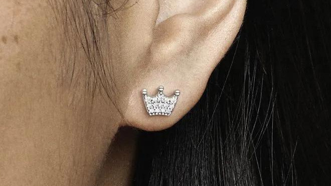 Person Wearing Pandora Moments Silver CZ Crown Studs