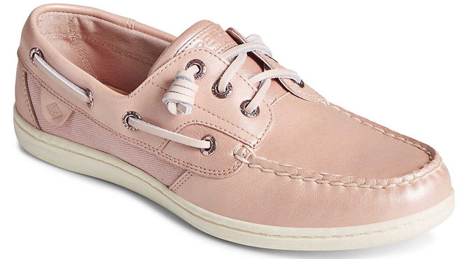Sperry Womens Songfish Pearlized Boat Shoes in Rose color