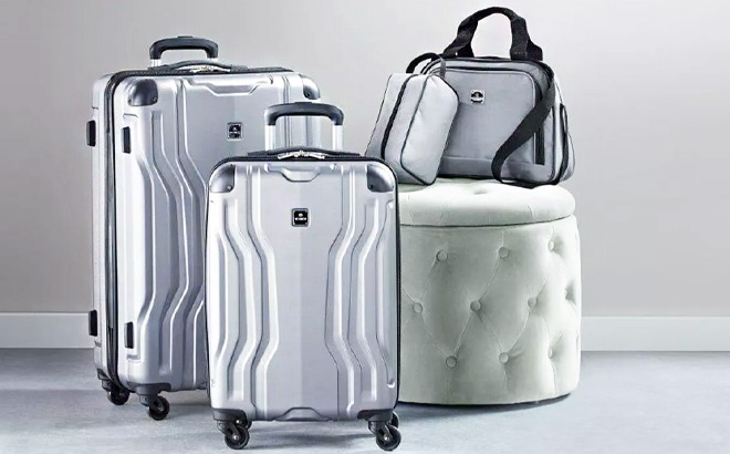 Tag Legacy 4 Piece Luggage Set