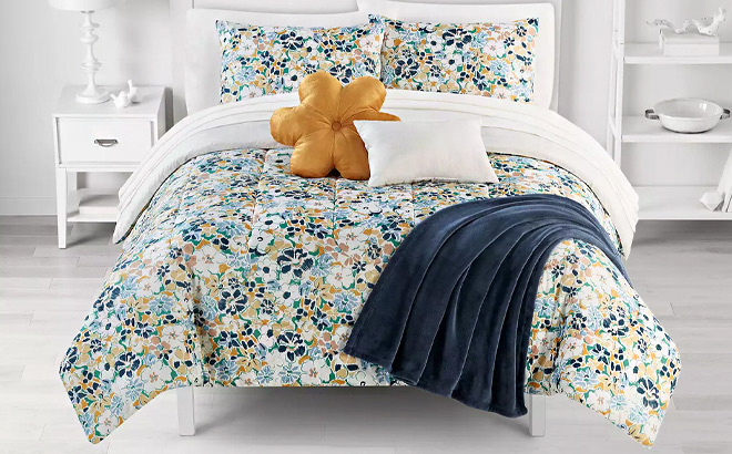 The Big One Harper Reversible Comforter Set with Sheets