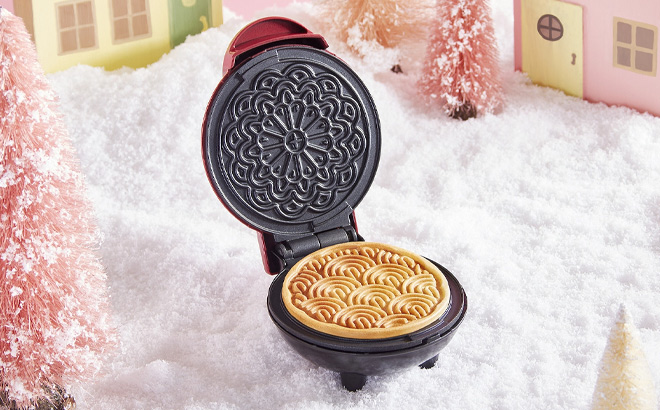 Dash Mini Pizzelle Maker Dash Mini Pizzelle Maker