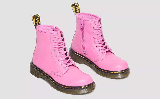 Dr Martens Junior Leather Boots in Pink Color