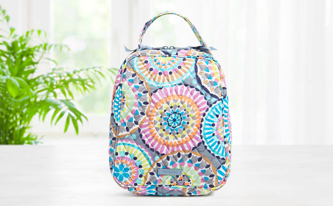 Vera Bradley Lunch Bunch Bag in Sunny Medallion Design Vera Bradley Lunch Bunch Bag in Sunny Medallion Design