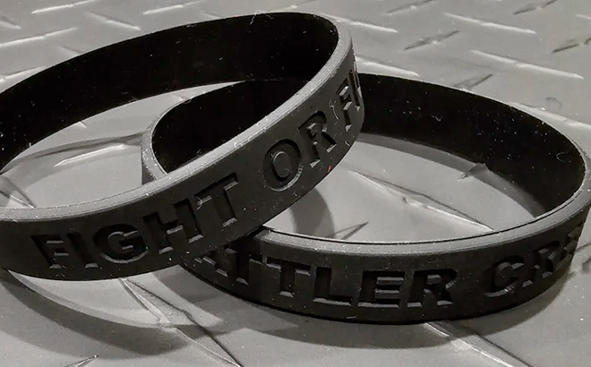 BATTLER CREED FIGHT OR FIGHT Wristband