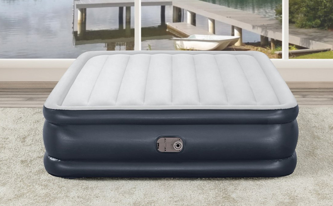 Bestway 18 Inch Tritech Air Mattress Queen with Built in Pump Bestway 18 Inch Tritech Air Mattress Queen with Built in Pump