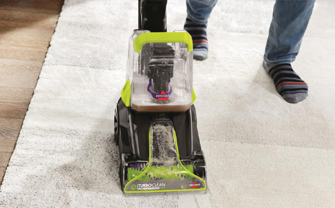 Bissell TurboClean Pet Carpet Cleaner in Green