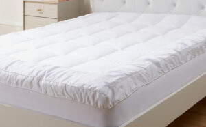 Concierge Collection 3 inch Mattress Topper