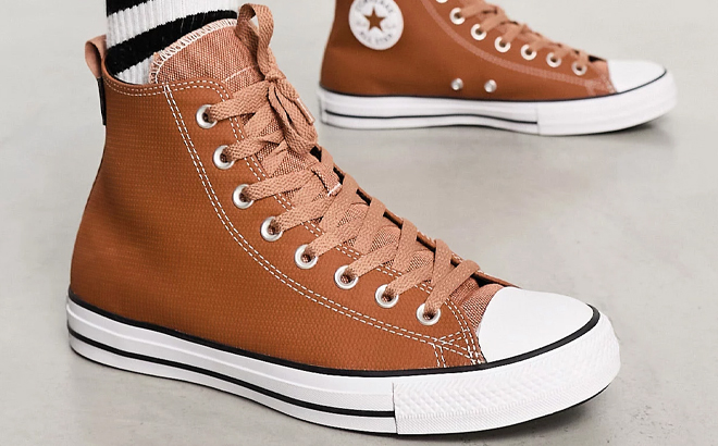Converse Chuck Taylor All Star Tectuff Hi Sneakers in orange color