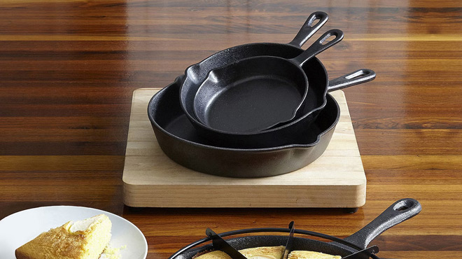 Cooks 3 pc Cast Iron Fry Pan Set