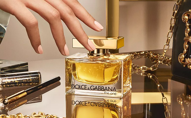 Dolce Gabana The One Parfum on the Table