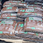 Earthgro Wood Colored Mulch 1 5 cu ft