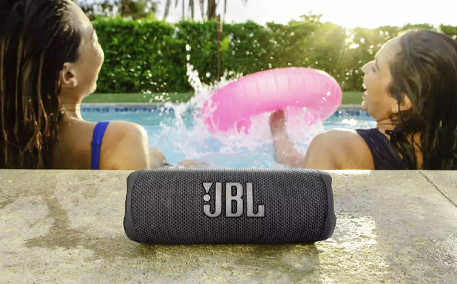 JBL Flip 6 Portable Waterproof Speaker on the Ground