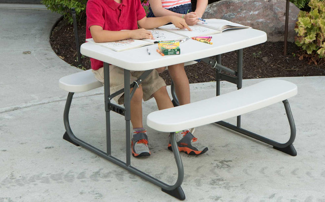 Lifetime Childrens Picnic Table in White Color
