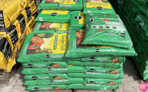 Miracle Gro In Ground Use All Purpose Garden Soil Overview