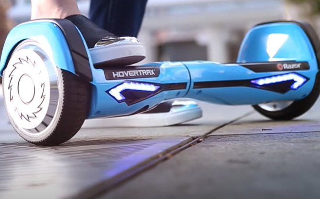 Razor Hovertrax 2 0 Ever Balance Hoverboard in Blue Color Razor Hovertrax 2 0 Ever Balance Hoverboard in Blue Color