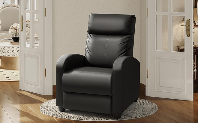 Recliner Chair in Black Color