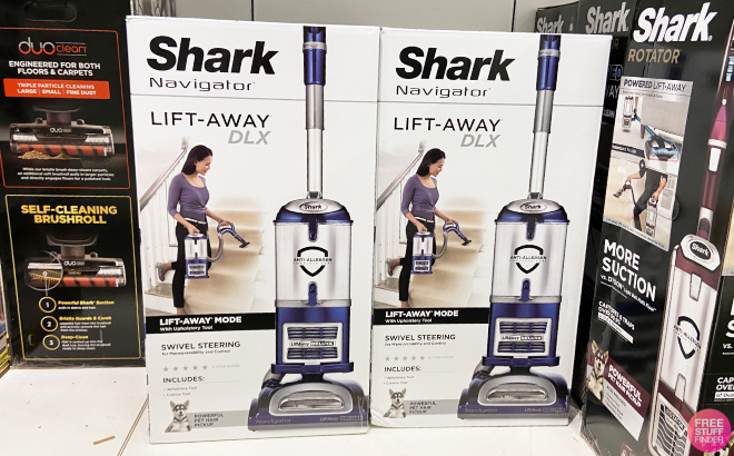 Shark Navigator Lift Away Deluxe Upright Vacuum