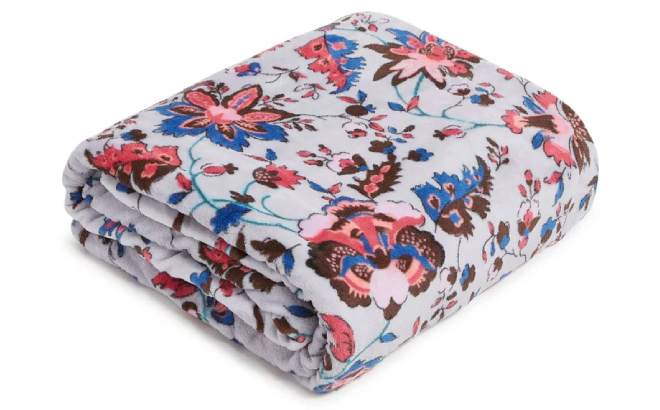 Vera Bradley Outlet Oversized Throw Blanket