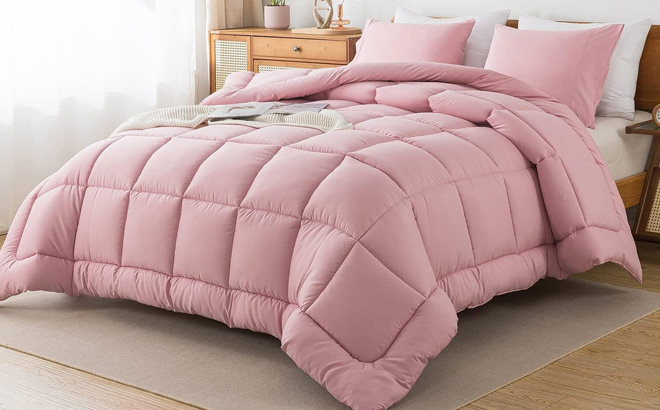 WhatsBedding Pink Comforter Set Twin Lightweight Comforter Duvet Set