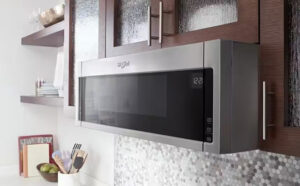 Whirlpool Over The Range Microwave with Vent
