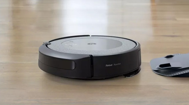 iRobot Roomba Combo Robot Vacuum and Mop
