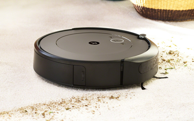 iRobot Roomba i1 Robot Vacuum