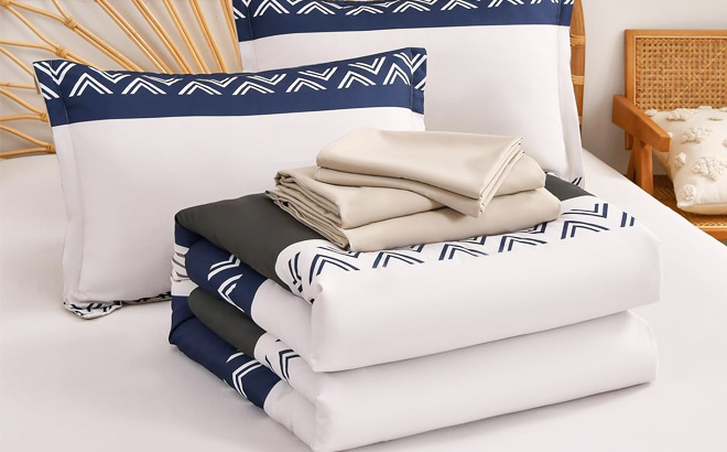 7 Piece King Comforter Set