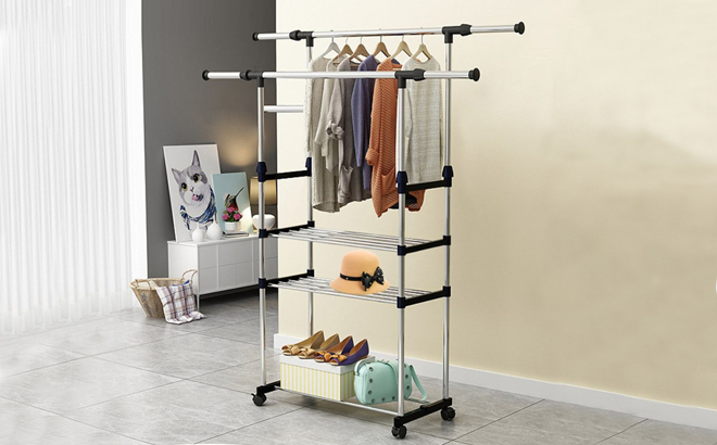 Extendable Garment Hanging Rack
