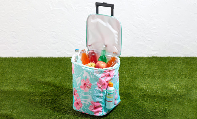 Improvements 8 Gallon Rolling Cooler in Floral Pattern