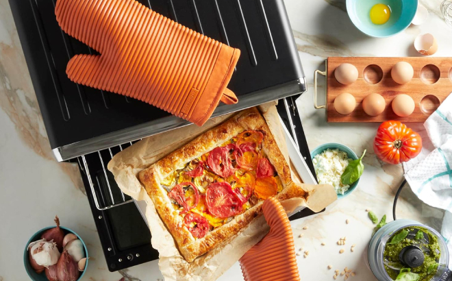 KitchenAid Ribbed Soft Silicone Oven Mitts